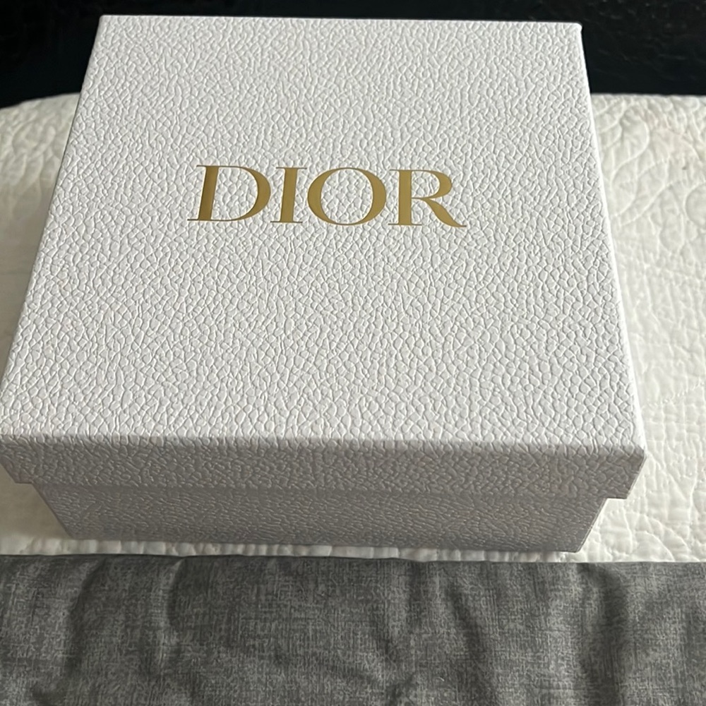 Dior empty box